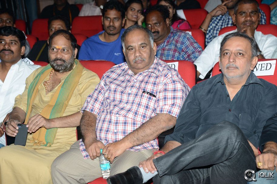 Pilla-Nuvvu-Leni-Jeevitham-Movie-Audio-Launch
